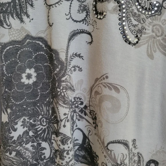 Pinkeli Hooded Embellished Jersey - Picture 12 of 16